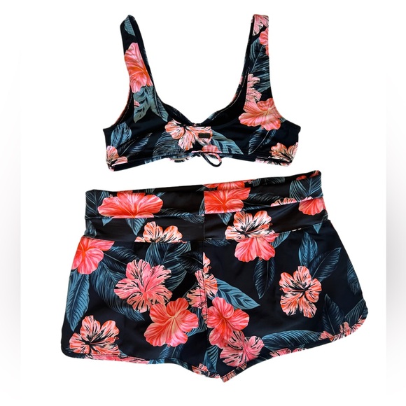 Roxy Floral Bikini Set - Picture 2 of 9